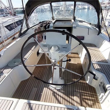 Beneteau Oceanis 37