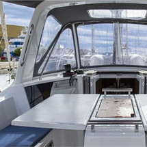 Beneteau Oceanis 38.1