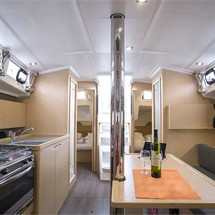 Beneteau Oceanis 38.1