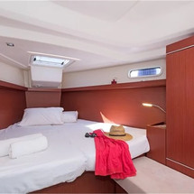Hanse 385