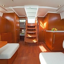 Beneteau Oceanis 51.1