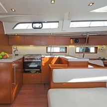 Beneteau Oceanis 51.1
