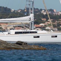 Beneteau Oceanis 38.1