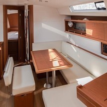Beneteau Oceanis 45