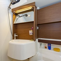 Beneteau Oceanis 51.1