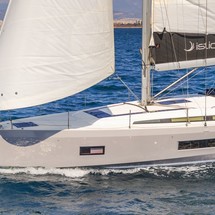 Beneteau Oceanis 51.1