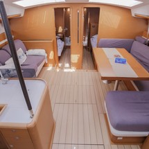 Jeanneau 57