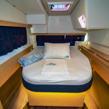 Fountaine Pajot Lucia 40