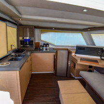 Fountaine Pajot Lucia 40