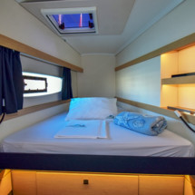 Fountaine Pajot Lucia 40