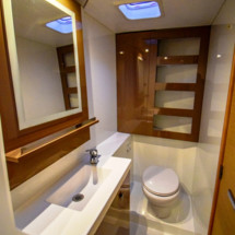 Fountaine Pajot Lucia 40