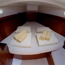 Hanse 385