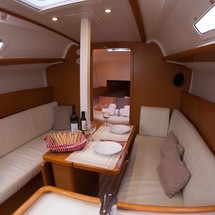 Jeanneau Sun Odyssey 33
