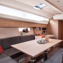 Jeanneau 54