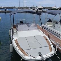 Beneteau Flyer 6 SUNdeck