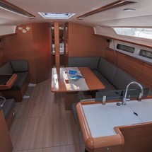 Jeanneau Sun Odyssey 439