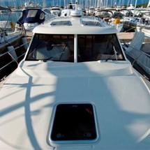 Adriana 36