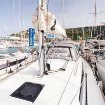 Beneteau Oceanis 38.1