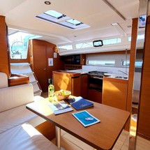 Jeanneau Sun Odyssey 440