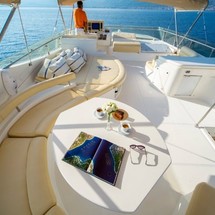 Ferretti 760