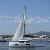 Lagoon 40