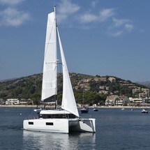 Lagoon 40