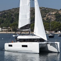Lagoon 40