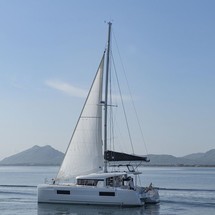Lagoon 40