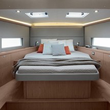 Beneteau Oceanis 55