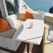 Lagoon 380