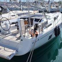 Hanse 418