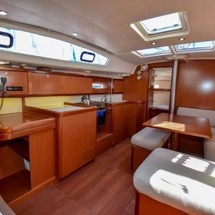 Beneteau Oceanis 40