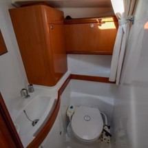 Beneteau Oceanis 40