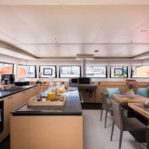 Lagoon 620