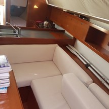 Beneteau Oceanis 34