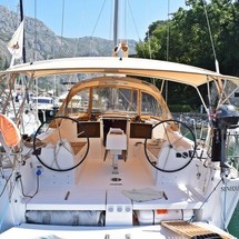 Dufour 382