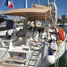Beneteau Oceanis 38