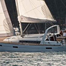 Beneteau Oceanis 45