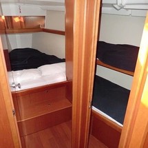 Beneteau Oceanis 43