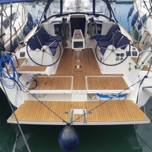 Dufour 382