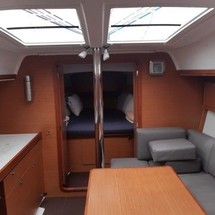 Dufour 382