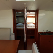 Beneteau Oceanis 48
