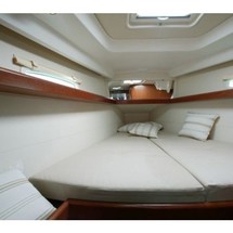 Beneteau Oceanis 40