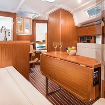 Bavaria CRUISER 34