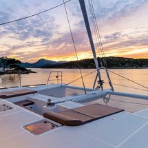 Lagoon 560