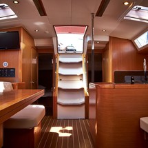 Jeanneau 53
