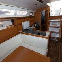 Jeanneau Sun Odyssey 379