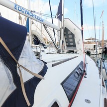 Beneteau Oceanis 37