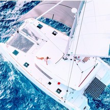 Lagoon 39