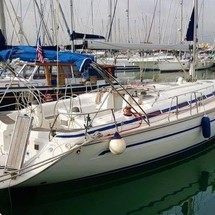 Bavaria 44